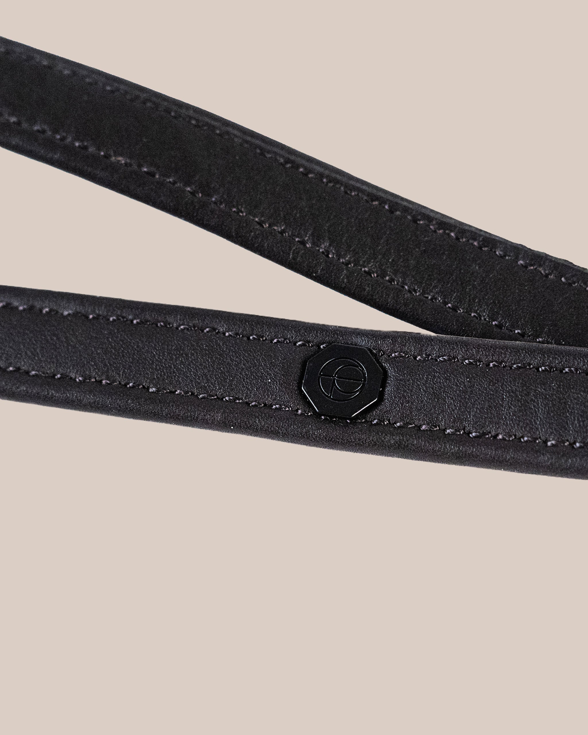 Round-Stitched Super Grip Reins (Black) | No. 31
