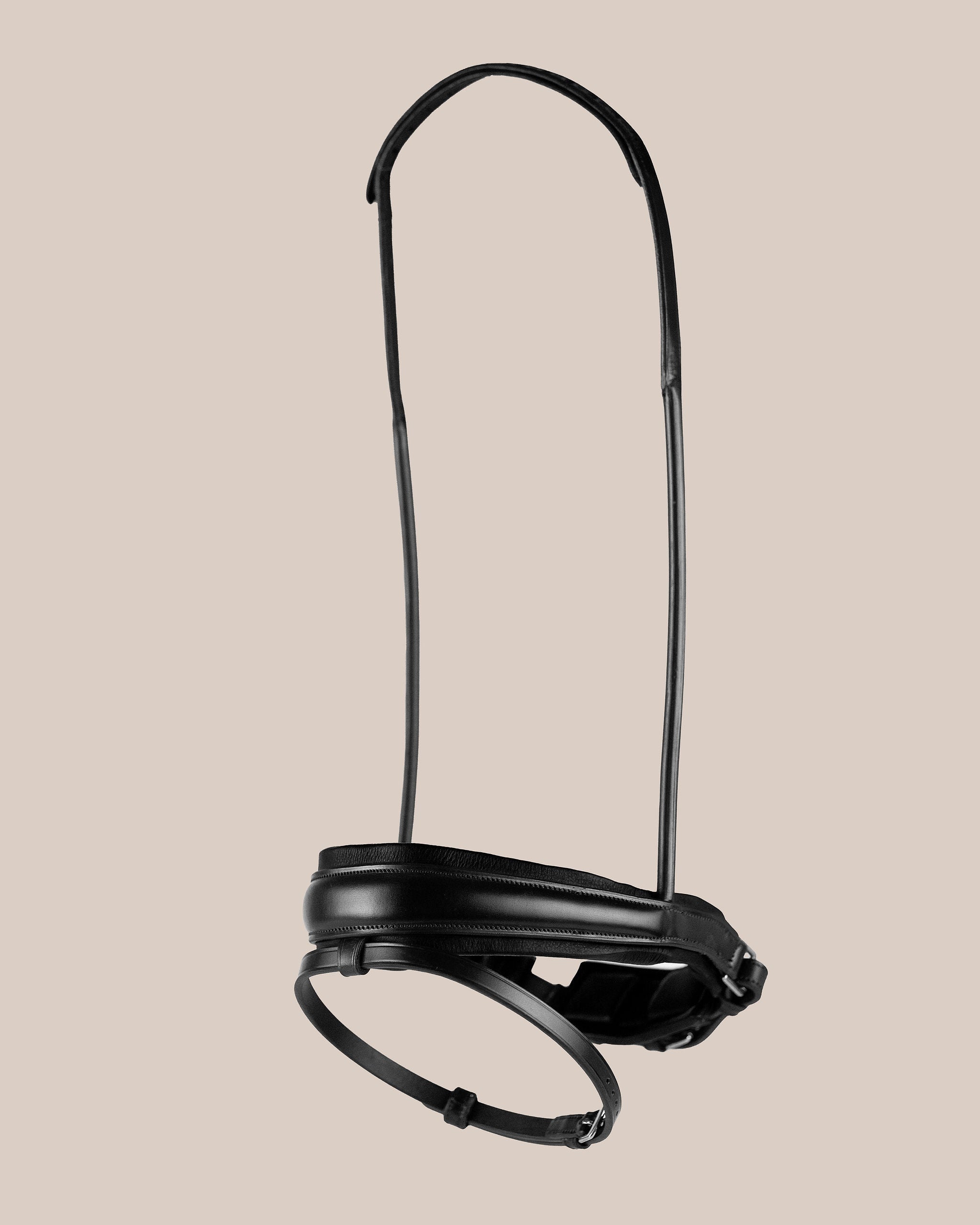 Round-Stitched Dressage Noseband (Black) | No. 100