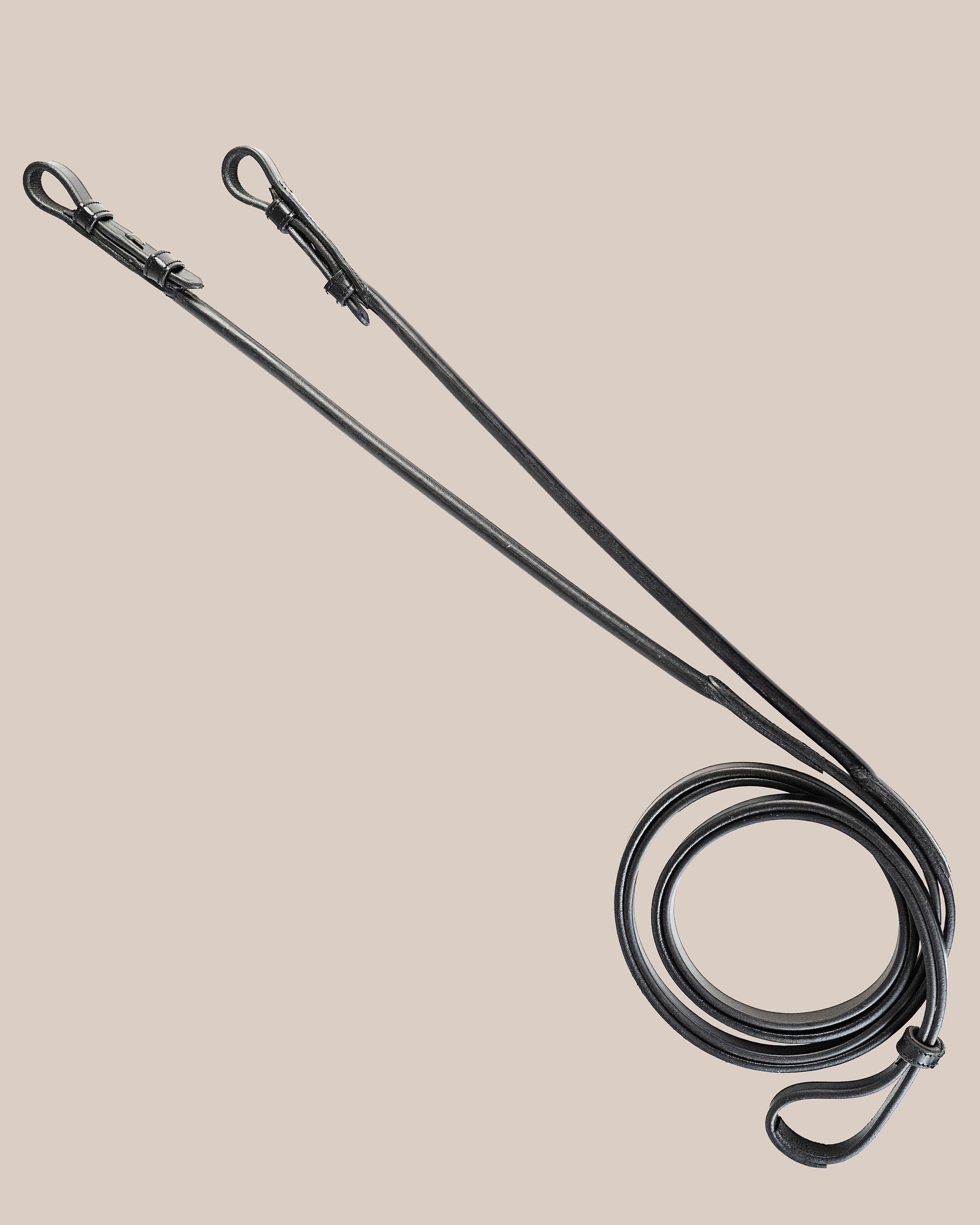 Round-Stitched Curb Reins (Black) | No. 33