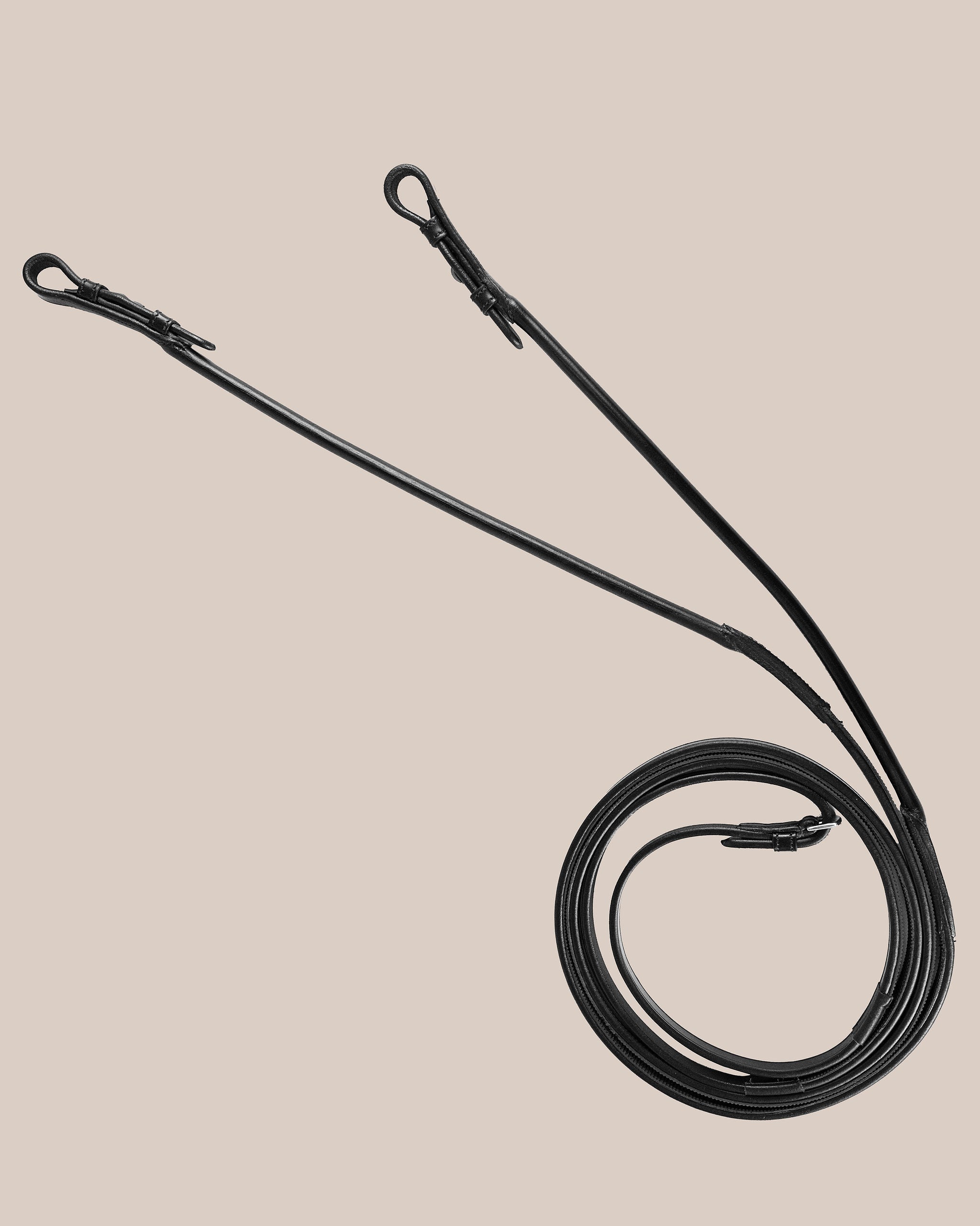 Round-Stitched Super Grip Reins (Black) | No. 31