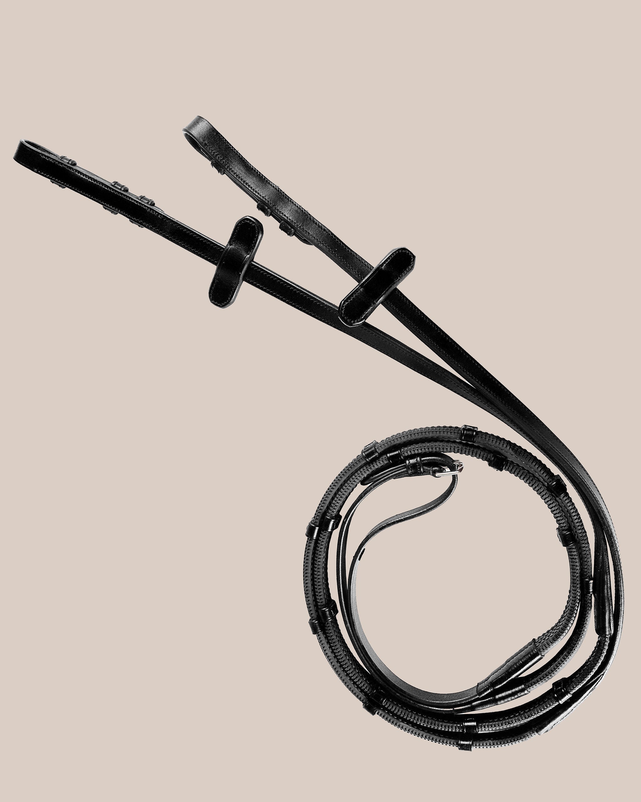 Rubber Reins with Stops (Black) | No. 34