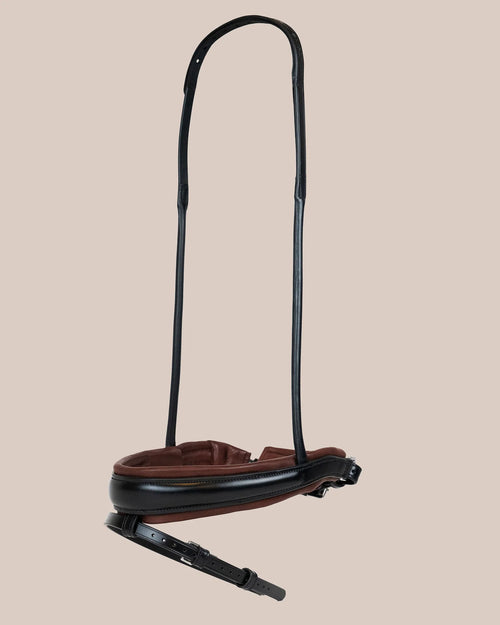 Round-Stitched Noseband with Brown Padding (Black) | No. 100